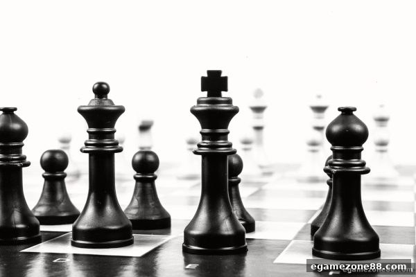 电子游艺场所中的围棋棋型奥秘：布局与攻防策略全解析