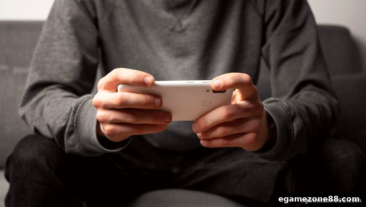 电子游艺场所中的JDB游戏与亚盘直播：构建玩家互动新生态